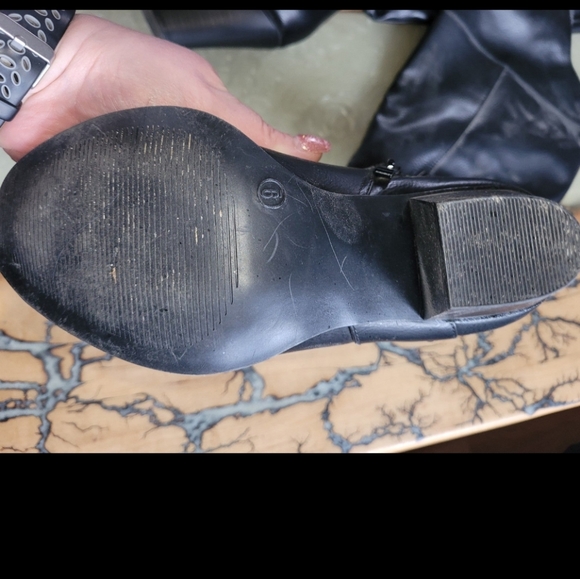 JUST FAB otk boots 9 - Picture 3 of 3